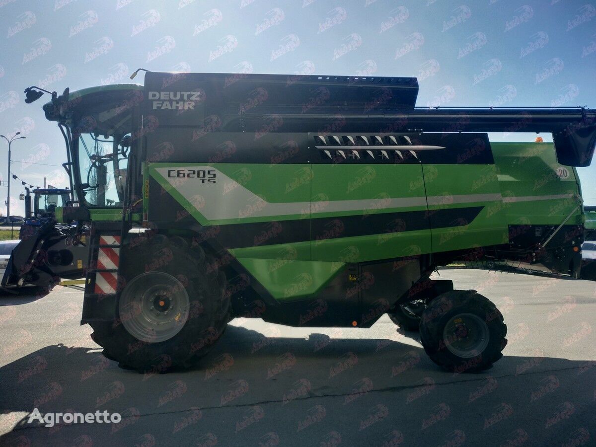 καινούρια θεριζοαλωνιστική μηχανή Deutz-Fahr S6205TS