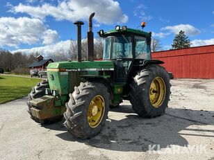 τροχοφόρο τρακτέρ John Deere 4240S