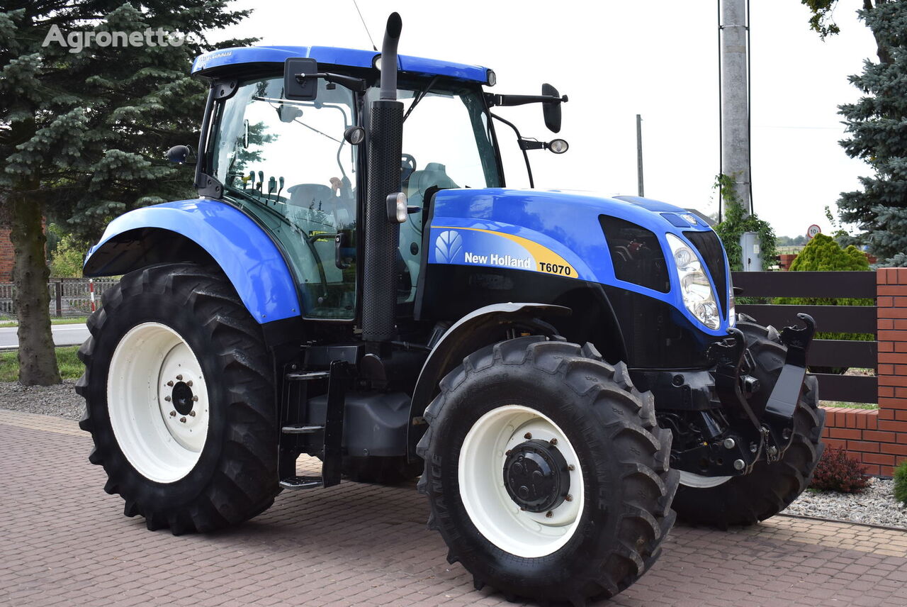 τροχοφόρο τρακτέρ New Holland T6070 RANGE COMMAND